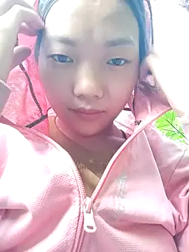 Snapshot of Ananine chatting on 19, 10, 2025 Ananine online show from 19, 10, 2025