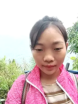 Snapshot of Ananine chatting on 21, 10, 2025 Ananine online show from 21, 10, 2025