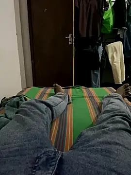 Snapshot of Senurak99 chatting on 9, 9, 2025 Senurak99 online show from 9, 9, 2025