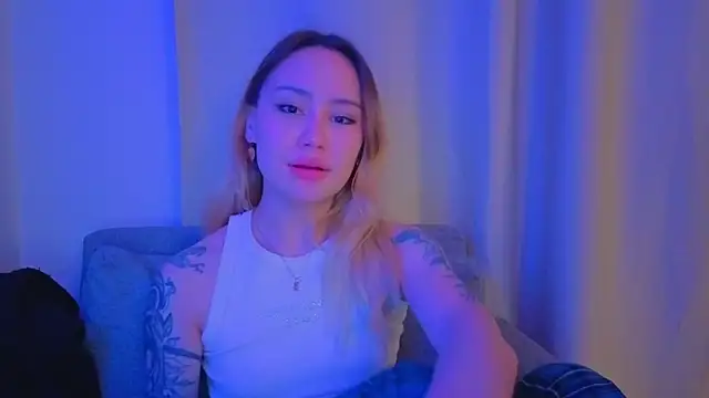 Snapshot of baobei03 chatting on 8, 3, 2026 baobei03 online show from 8, 3, 2026