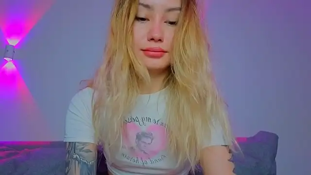 Snapshot of baobei03 chatting on 4, 4, 2026 baobei03 online show from 4, 4, 2026