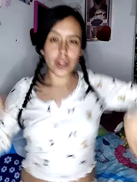 Snapshot of Queen_Ashly chatting on 5, 6, 2026 Queen Ashly online show from 5, 6, 2026