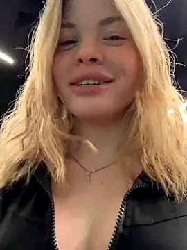 Snapshot of SMELLSEX chatting on 3, 11, 2025 SMELLSEX online show from 3, 11, 2025