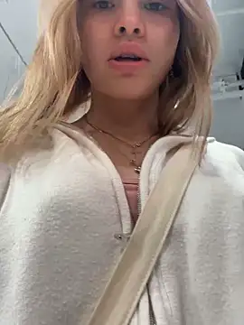 Snapshot of SMELLSEX chatting on 20, 12, 2025 SMELLSEX online show from 20, 12, 2025