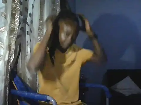 Snapshot of Nykho17 chatting on 19, 10, 2025 Nykho17 online show from 19, 10, 2025