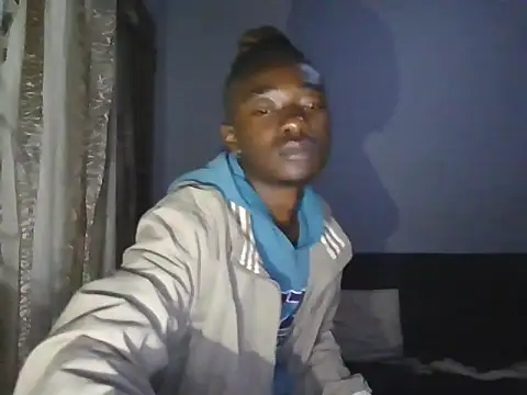 Snapshot of Nykho17 chatting on 21, 10, 2025 Nykho17 online show from 21, 10, 2025