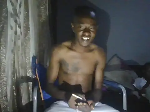 Snapshot of Nykho17 chatting on 27, 10, 2025 Nykho17 online show from 27, 10, 2025