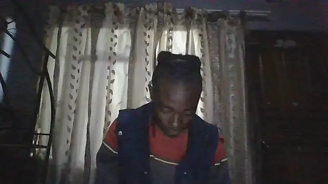 Snapshot of Nykho17 chatting on 5, 11, 2025 Nykho17 online show from 5, 11, 2025