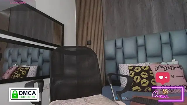 Snapshot of lia_harper_ chatting on 19, 3, 2026 lia harper online show from 19, 3, 2026