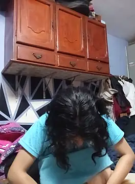 Snapshot of Syndel23 chatting on 27, 9, 2025 Syndel23 online show from 27, 9, 2025