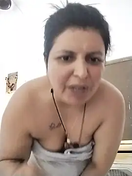 Snapshot of Jann_Riya333 chatting on 18, 6, 2026 Jann Riya333 online show from 18, 6, 2026