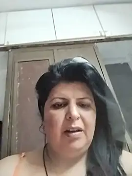 Snapshot of Jann_Riya333 chatting on 11, 7, 2026 Jann Riya333 online show from 11, 7, 2026