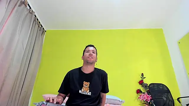 Celesteyorucso online show from 10, 9, 2025