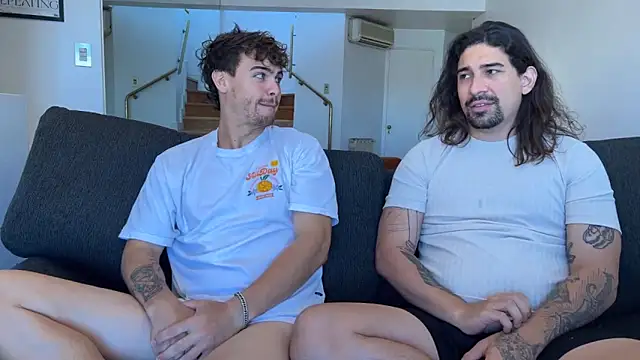 Snapshot of lenruy chatting on 21, 3, 2026 lenruy online show from 21, 3, 2026