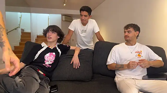 Snapshot of lenruy chatting on 3, 4, 2026 lenruy online show from 3, 4, 2026