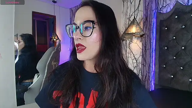 Zami Escobar of online show from 6, 10, 2025