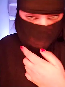 lilyan12 online show from 18, 3, 2026