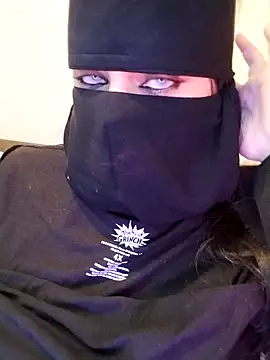 lilyan12 online show from 11, 5, 2026