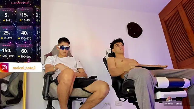 sotooliver3 online show from 22, 9, 2025