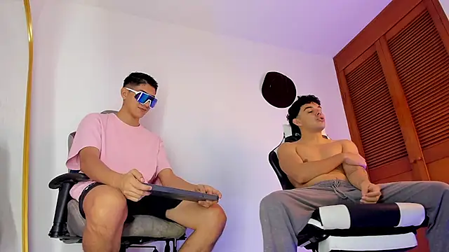 sotooliver3 online show from 3, 11, 2025