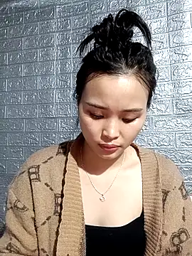 Lili lovely online show from 19, 12, 2025