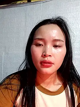 Lili lovely online show from 8, 1, 2026