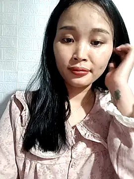 Lili lovely online show from 10, 1, 2026