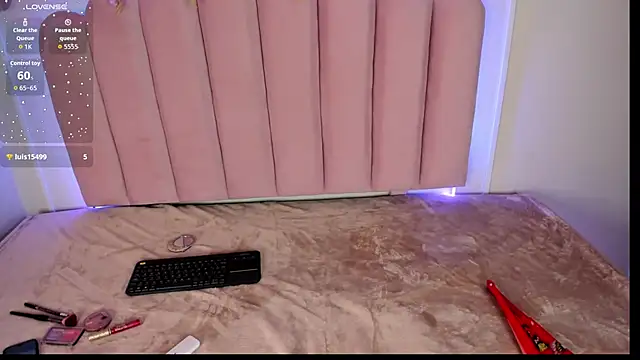 Snapshot of MissCandyliciouss chatting on 23, 9, 2025 MissCandyliciouss online show from 23, 9, 2025