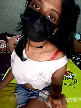 Snapshot of emali_baba chatting on 5, 12, 2025 emali baba online show from 5, 12, 2025