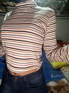 Snapshot of emali_baba chatting on 13, 3, 2026 emali baba online show from 13, 3, 2026