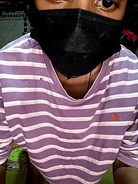 Snapshot of emali_baba chatting on 14, 4, 2026 emali baba online show from 14, 4, 2026