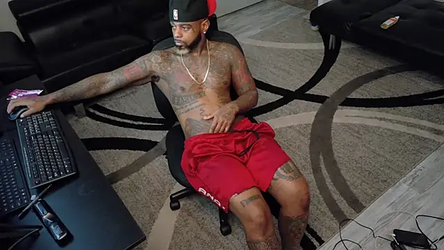 SLANGONDEMHOES online show from 17, 10, 2025