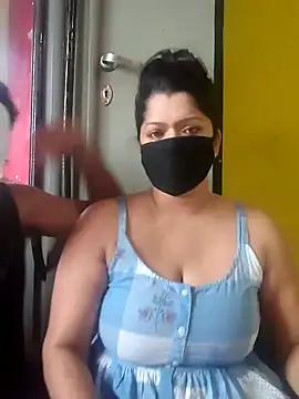 Hottie couple69 online show from 18, 9, 2025