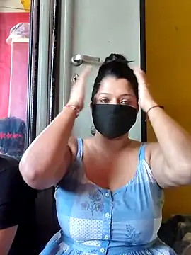 Hottie couple69 online show from 23, 9, 2025