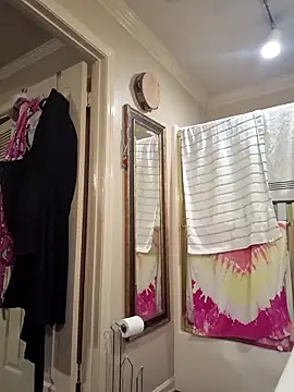 mresquared online show from 24, 2, 2026