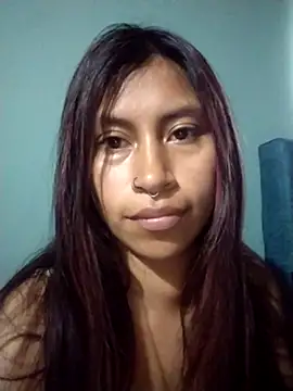 Snapshot of Pocahontas_tw chatting on 4, 10, 2025 Pocahontas tw online show from 4, 10, 2025