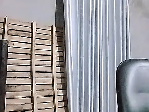 Snapshot of Siglemom_sexy chatting on 31, 10, 2025 Siglemom sexy online show from 31, 10, 2025