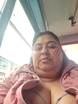 curvy diva  online show from 17, 11, 2025