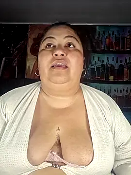 curvy diva  online show from 4, 5, 2026
