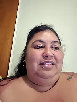 curvy diva  online show from 4, 5, 2026