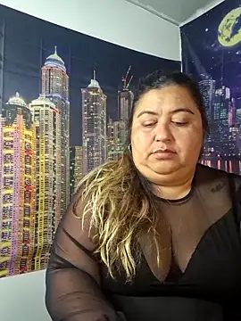 curvy diva  online show from 8, 5, 2026