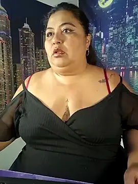 curvy diva  online show from 11, 5, 2026