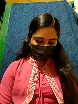 mini-queen online show from 12, 10, 2025