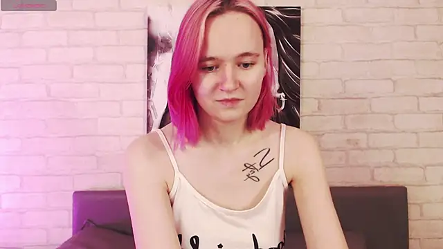 Ericha Stone online show from 7, 10, 2025