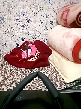 Mayamimi online show from 18, 11, 2025