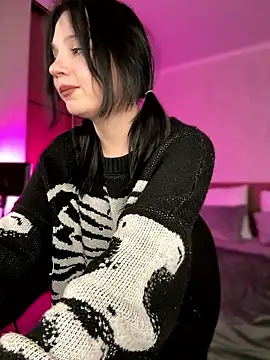 YourLittleDevil online show from 21, 2, 2026