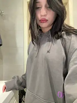 YourLittleDevil online show from 29, 3, 2026