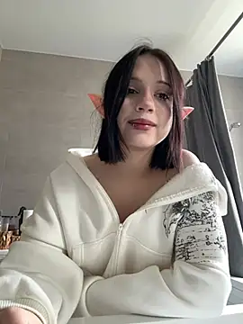 YourLittleDevil online show from 29, 5, 2026