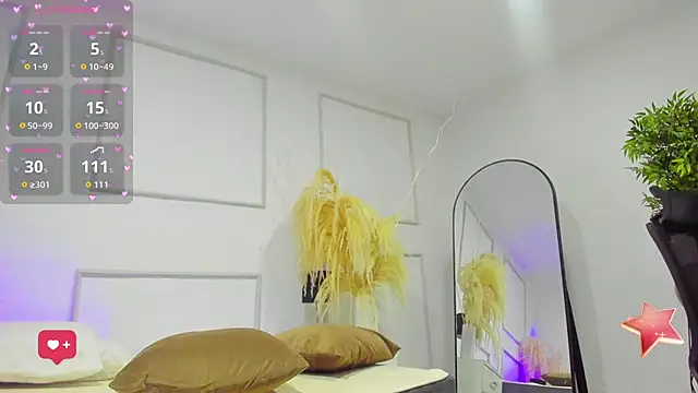 Emilywillis8 online show from 22, 11, 2025