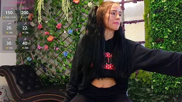 Snapshot of baby_nyco chatting on 7, 10, 2025 baby nyco online show from 7, 10, 2025